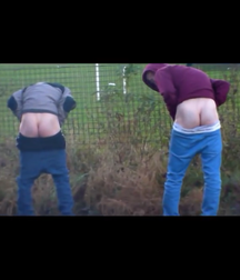Lads mooning 59e63298e25d3.png