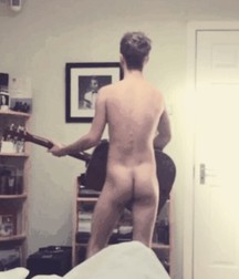 Dude, nice ass  59e6341552f82.jpg