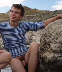 Cute boys, big dicks 5a0a9bb43afc6.jpg