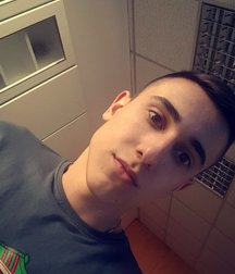 Polish handsome guy 2 5a2472f6b22df.jpg