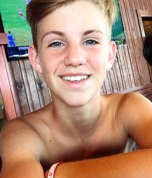Matty 58fda4a6b5325.jpg