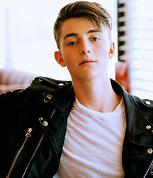 Grayson 597453f6cdf70.jpg