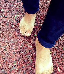 Sexy Boys feet  5b85d4d49b7cd.jpg