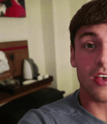 Staying Warm 2 5c15e11422485.gif