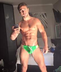 Non-Nude Selfies  5fa73f3fe2ee4.jpg