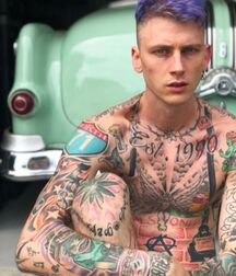 Male Celebs  60020988cb8c4.jpg