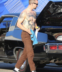Male Celebs  60020b154d490.jpg