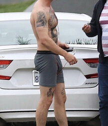 Male Celebs  60020b33911b6.jpg