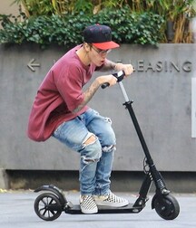 Justin Beiber  602fb913d9f5b.jpg