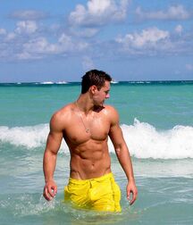 June In Miami  6299c2a86c044.jpg