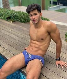 Some Really Hot Guys  62b54d31c7f90.jpg