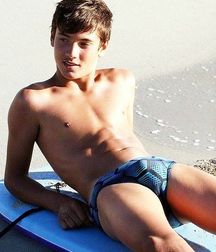 Sporty boys 5b8bac57d9ed9.jpg