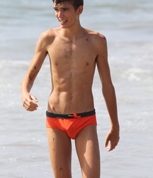 Sporty boys 5b8d1ef536b9e.jpg