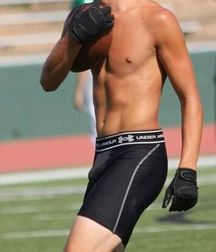 Sporty boys 5bb606e03ede2.jpg