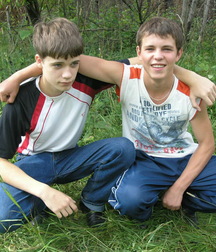 Mike & Archie Two cutie's 58bab9a3e4464.jpg