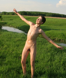Marik Teen Outdoors ... ! 63029d214e191.jpg