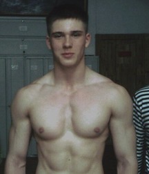 muscle men 5b8431f3cf38c.jpg