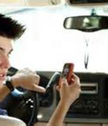 Phones  58cb315edc2b0.jpg