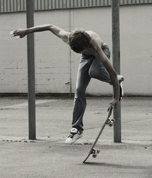 Skaters 58d08bf69fd01.jpg