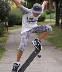 Skaters 58d08c1a0b2d4.jpg