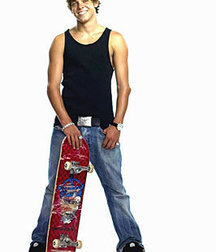 Skaters 58d08c38e93cb.jpg