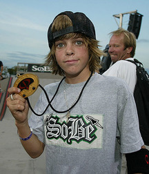 Skaters 58d08c55ea510.jpg