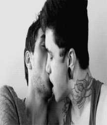 Kiss 58d75cee0a0a4.gif