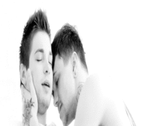 Kiss 58d75d4bb6c83.gif