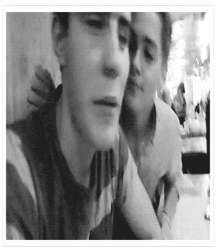 Kiss 58d75d70c9f20.gif