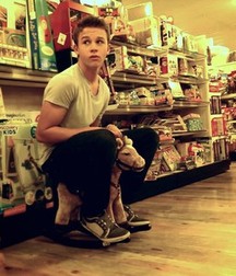 Gavin Crush  58dc18500b7bf.jpg