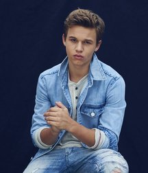 Gavin Crush  58dc18b0ae83a.jpg