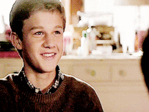 Gavin Crush  58dc18e02579f.gif