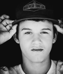 Gavin Crush  58dc18f8a9ffc.jpg
