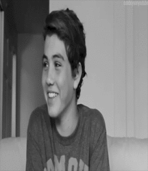Sam 58e55addb6d45.gif