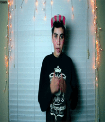 Sam 58e55c253e0d3.gif