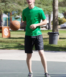 Kenton Crush  58f0ff8c72e15.jpg