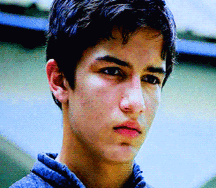 Aramis  592f60c192bfb.gif