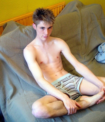 Cute Boys from the Web in Swimwear and Undies 5a00e3b0a1d41.jpg