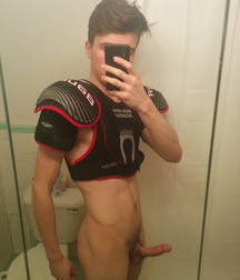 sporty boys 1 58f8df3a0b032.jpg