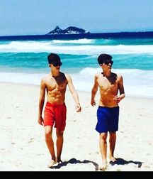 young surfer boys from Pinterest (4)
