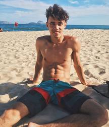 Young Surfer Boys from Pinterest (11) 58d24334607d3.jpg