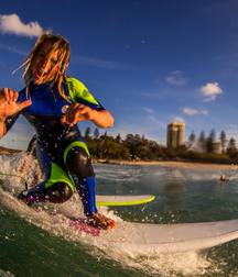 Young Surfer Boys from Pinterest (13) 58d2443022847.jpg