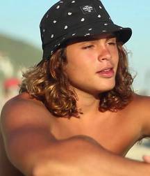 Young Surfer Boys from Pinterest (16) 58d573f466ca8.jpg
