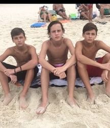 Young Surfer Boys from Pinterest (19) 58d575ef62a76.jpg