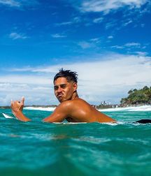 Young Surfer Boys from Pinterest (20) 58d57672de853.jpg
