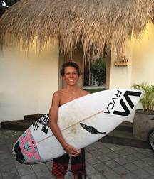 Young Surfer Boys from Pinterest (21) 58d7febc6899e.jpg