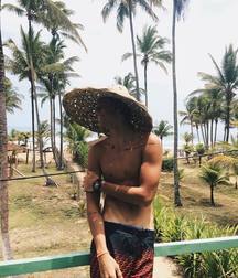Young Surfer Boys from Pinterest (28) 58dd24b9cbc93.jpg