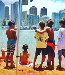 Young Surfer Boys from Pinterest (32) 58e40f15165e7.jpg