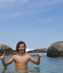 Young Surfer Boys from Pinterest (03) 58e4cc8793cbe.jpg
