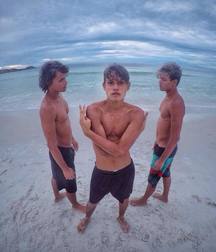 Surf Boys assorted (05) 5909b507058ed.jpg